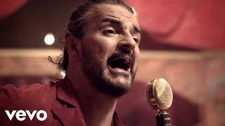 Ricardo Arjona  El Que Olvida A Solas Con el Circo Soledad [upl. by Thirzi168]