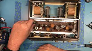 Heathkit IP17  Teardown of the power supply I use to test NIXIE tubes  STB246 [upl. by Aidnis]