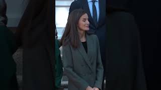 La reina Letizia ha recibido dos audiencias en el Palacio de La Zarzuela [upl. by Aihsakal]