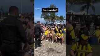 TORCIDA ORGANIZADA  TORCEDORES DO PEÑAROL SÃO PRESOS PELOS POLICIAIS SELVA BRIGA BOLACHA [upl. by Asilat790]