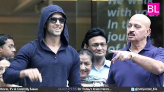 Hrithik Roshan gets a cute get well soon card from sons Hrehaan and Hridhaan [upl. by Hector669]