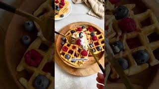 Easy proteinové waffle s ovocem [upl. by Norbel412]