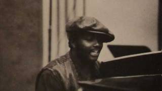 Donny Hathaway  Giving Up Live At The Astrodome [upl. by Haidabo94]