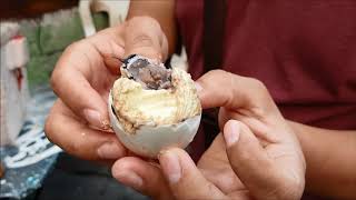 Comiendo embrión de pato Balot o Balut en Filipinas [upl. by Howell672]