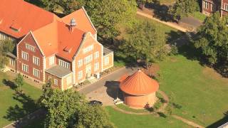 Rundflug über den Klinikcampus ohne Ton [upl. by Yelac]