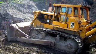 Caterpillar D9G Working with Caterpillar 245 [upl. by Ettenav]