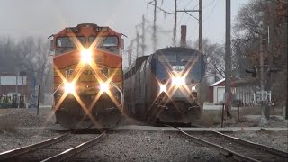 The most EPIC train race youll ever see Amtrak vs BNSF in Ottumwa IA 12914 [upl. by Furie]