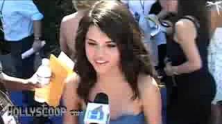 Miley Cyrus Jonas Bros Selena Gomez Do Teen Choice Awards [upl. by Bright]