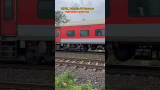 12721 Dakshin SF express Hyderabad to Delhi train [upl. by Imuyam369]