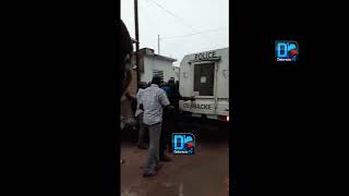 VIDÉO À MBACKÉ SACCAGE DU STADE  Arrestation par la police de lhomme qui a revendiqué [upl. by Aixela]