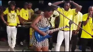 WerrasonPhénomène Sarah solo 🎸🔥aza mystique quel l’ambiance 🔥🔥🔥 [upl. by Horn]