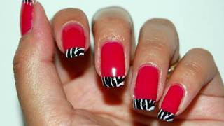 ♥Nail Tutorial Zebrinha Fashion usando plaquinha da Konad♥ [upl. by Soisanahta]