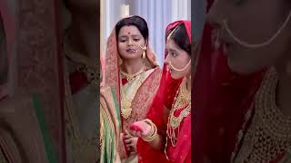 Rani Falls Unconscious  ranirashmonizeebangla ZeeBanglaClassics ytshorts shorts youtubeshorts [upl. by Otrebor]