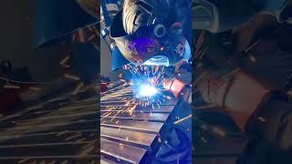 👩‍🏭Testing new welding machine welding mig migwelding girlwelder womenwelders bluecollar [upl. by Dorrie]