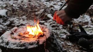 BUSHCRAFT Como hacer Fuego con Pedernal en la Nieve Probando el Ferrocerio o Firesteel BIG ONE [upl. by Kcirrez]