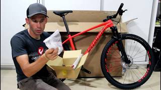 MTB Specialized Rockhopper PRO 2018  Unboxing [upl. by Schinica]