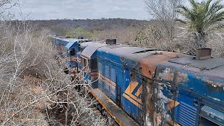 TREM CARREGADO DE MINÉRIO PASSANDO EM QUEIMADASBA [upl. by Annelg]