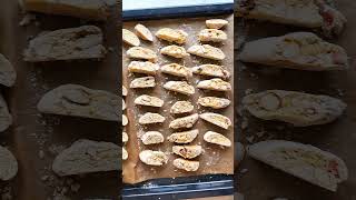 Cantuccini mit Amaretto rezept cantucci biscotti shorts shortvideo [upl. by Otecina]