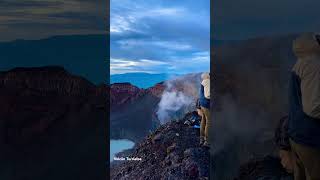 Cráter Volcán Turrialba Costa Rica [upl. by Ayhtin]