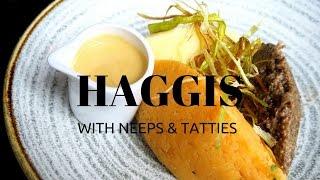 Eating Haggis Neeps and Tatties for lunch in Edinburgh Scotland [upl. by Ainnos]