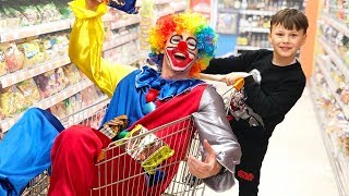 ALİ PALYAÇO ile MARKETE Ali and Funny clown Doing Shopping in supermarket [upl. by Mode]