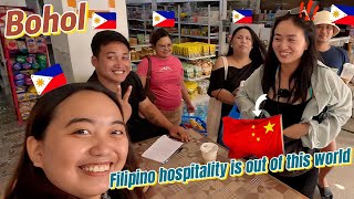 Best Filipino Hospitality  Stranger Filipinos Help Chinese Pick Best local delicacies 🇨🇳❤️🇵🇭 [upl. by Milka]