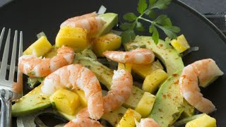 Recette  Salade davocat crevettes et mangue [upl. by Trovillion292]