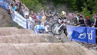 Styled out 4X crash Fort William World Cup 2011 [upl. by Eseela]