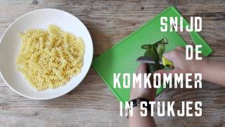 Lekker en simpel recepten Zomerse pastasalade [upl. by Windham]