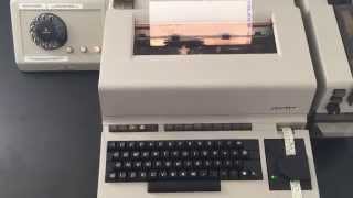 SIEMENS T1000 Fernschreiber  Teletype  Teleprinter  TelexPhone  TELEX  iTelex [upl. by Elinad]