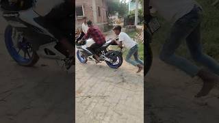 R15 ki Battery low 🔋motorcycle automobile shortsviral minivlog ride riders ytviral vlogvideo [upl. by Sheepshanks565]