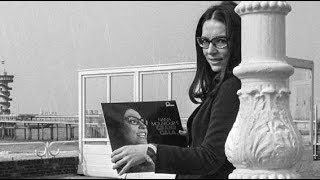 Nana Mouskouri pour le meilleur et pour Le Pirée [upl. by Aremmat813]