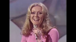 Clodagh Rodgers  Jack in the Box  United Kingdom  Eurovision Song Contest 1971 [upl. by Hadeehsar]