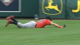 HOUKC Rasmus makes diving catch to rob Escobar [upl. by Stanislas]