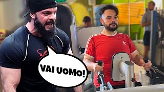 Vi Porto in una Mia Giornata tipo in Palestra  VAI UOMO [upl. by Ahtenek]