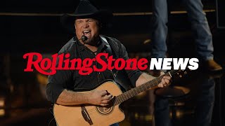 Garth Brooks Performs First Stadium Concert Since Pandemic  RS News 71221 [upl. by Etnelav]