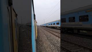 Shantiniketan Express crossing Patna Janshatabdi shorts shortvideo subscribe like [upl. by Lamhaj]