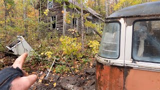 Old Abandoned House Whats Inside [upl. by Aihsercal]