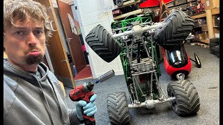 Live fixing 7000 RC Monster Truck [upl. by Dominus]