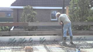 Beton storten in Rossum Overijssel deel 1 [upl. by Aneeuq]