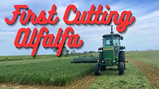 John Deere 4440 First Cutting Alfalfa [upl. by Royden]