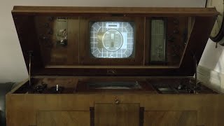 HMV 900  Pre War Television 1936  showing the Baird 240 line system and EMI 405 line system [upl. by Aihsenad]