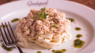 Recette  Rémoulade de céleri et chair de crabe [upl. by Hankins352]