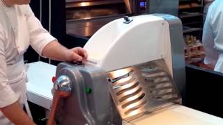 Sfogliatrice Manuale  ST500100 [upl. by Atsillac]