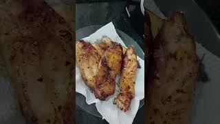 Peixe na Airfryer music receita food peixeassado [upl. by Leler]