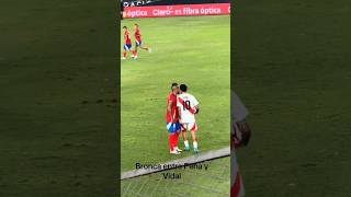 PERUANO se HIZO el quotVIVOquot con ARTURO VIDAL pero arturovidal chile colocolo futbolchileno peru [upl. by Files]