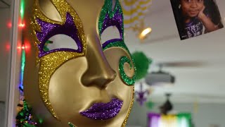 Celebrate Mardi Gras At Home Mardi Gras Party Decor  Birthday Decoration Ideas at Home [upl. by Inot]