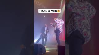 TIAKOLA FT MHD  POLOLO EN CONCERT 🤯 [upl. by Hsitirb]