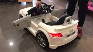 COCHE BATERÍA PARA NIÑOS AUDI TT RS 12V CON MANDO A DISTANCIA BLANCO [upl. by Oglesby]