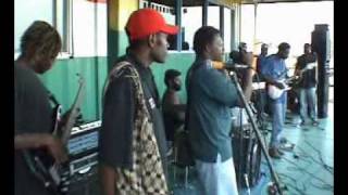 Leonard Kania Live  Isay Lewa [upl. by Dranyam]